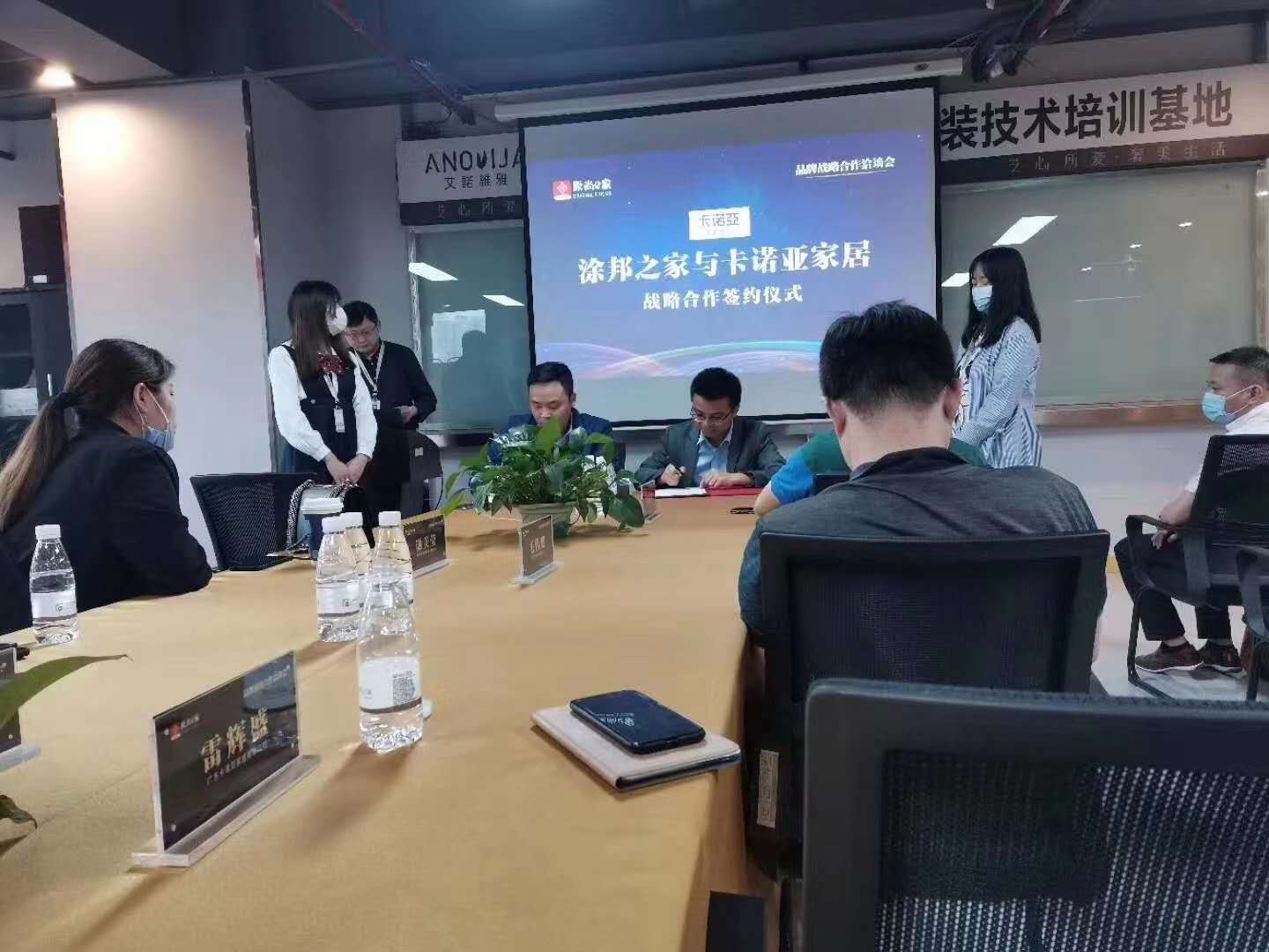 一线定制家居品牌做整装，业绩表现喜人